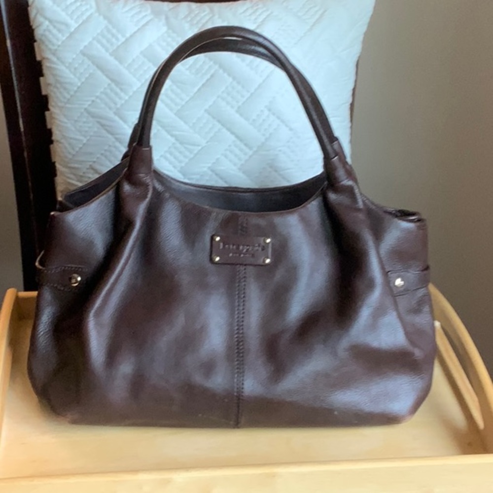 Kate Spade brown lightly pebbled shoulder bag.